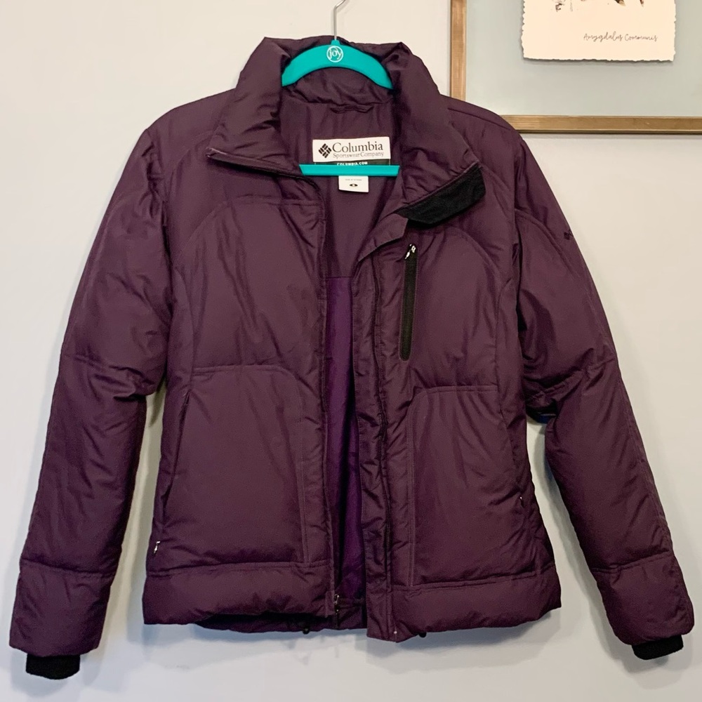 Columbia Puffer Jacket, Winter Coat, Plum Purple, warm with inside pocket